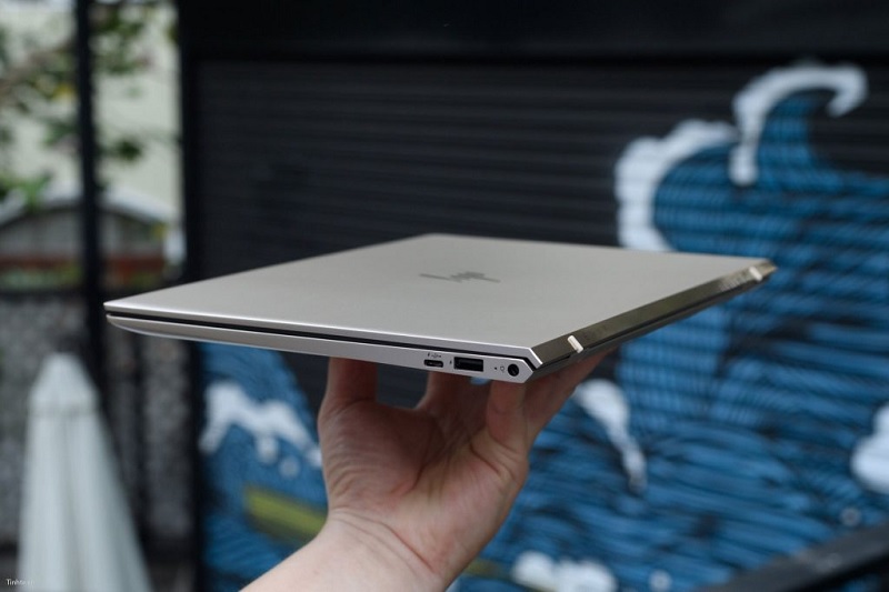 Laptop HP Envy 13 được nhiều sinh viên săn đón nhất năm 2020