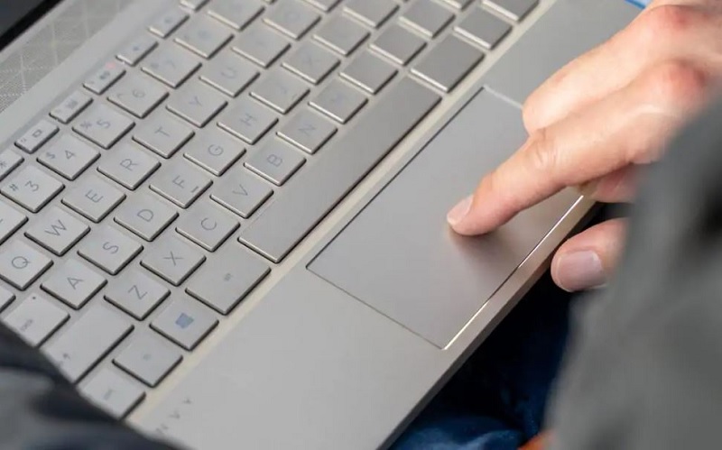 Laptop HP Envy 13 được nhiều sinh viên săn đón nhất năm 2020